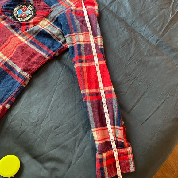 Women’s Tartan Flannel - Picture 7 of 11